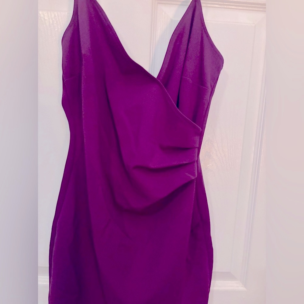 Juniors size M 
Emerald Sundae spaghetti strap dress  
Beautiful burgundy color